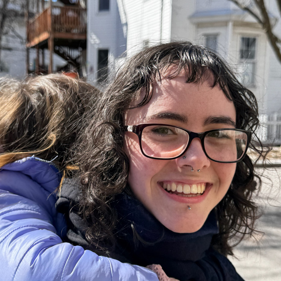 Headshot of Leila  Paravicini Rovics